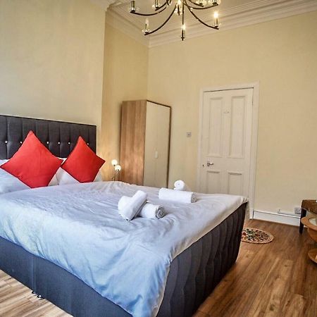 Edinburgh Ground Floor City Centre Flat Close To Princess Street Экстерьер фото