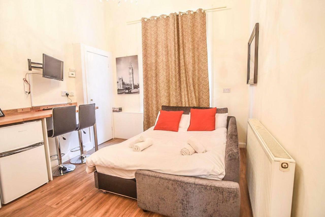 Edinburgh Ground Floor City Centre Flat Close To Princess Street Экстерьер фото
