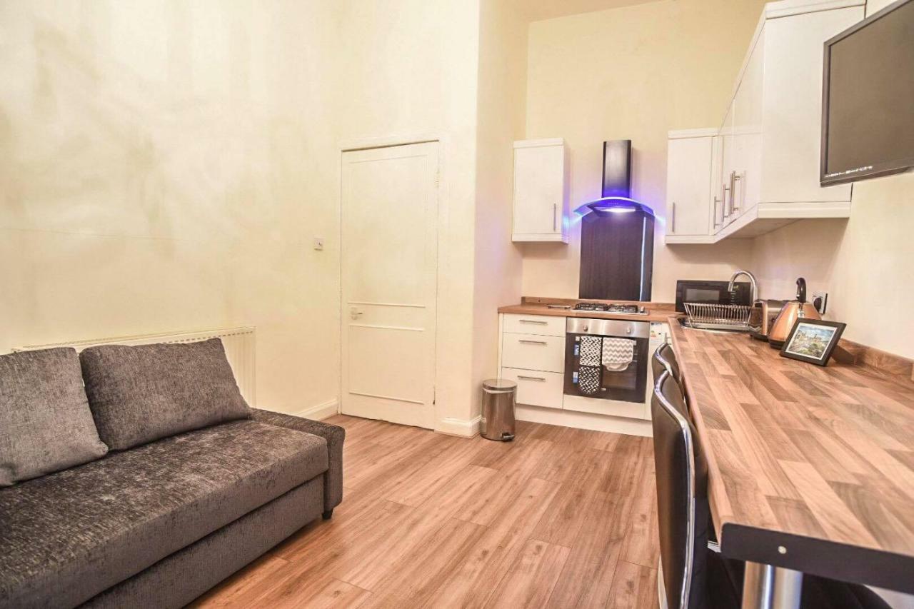 Edinburgh Ground Floor City Centre Flat Close To Princess Street Экстерьер фото